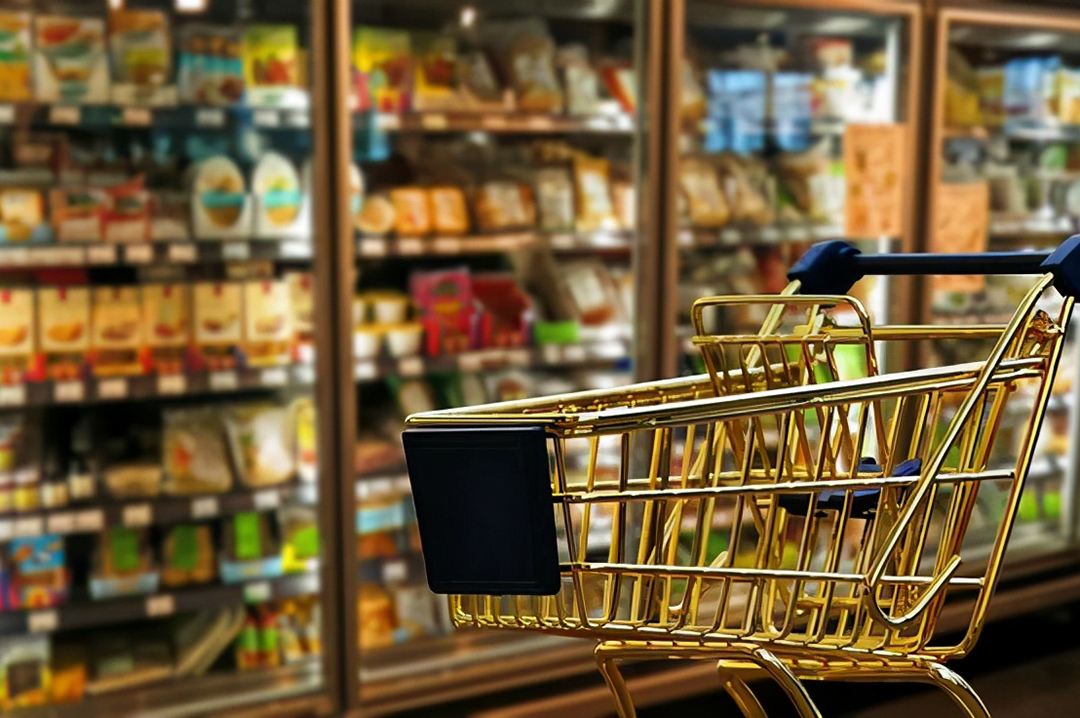 被抢“饭碗”！超市销量下滑30%，“罪魁祸首”是社区团购？